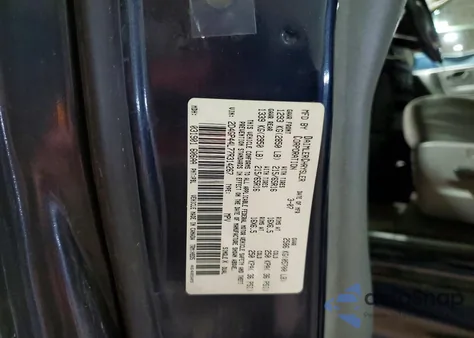 2007 Dodge Grand Caravan Sxt z USA, uszkodzony, nr VIN 2D4GP44L77R314267